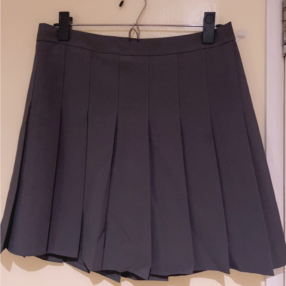 pleated cotton skirt